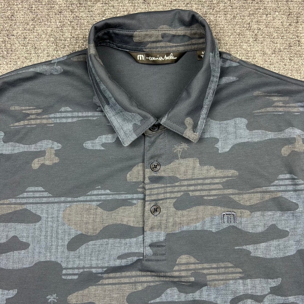 Travis Mathew Polo Shirt Men M Navy Camo Tropical Pima Cotton Blend Short Sleeve
